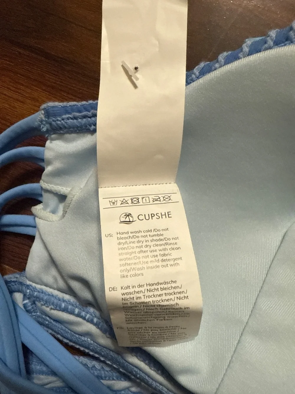 CUPSHE Bikini Top Size Medium